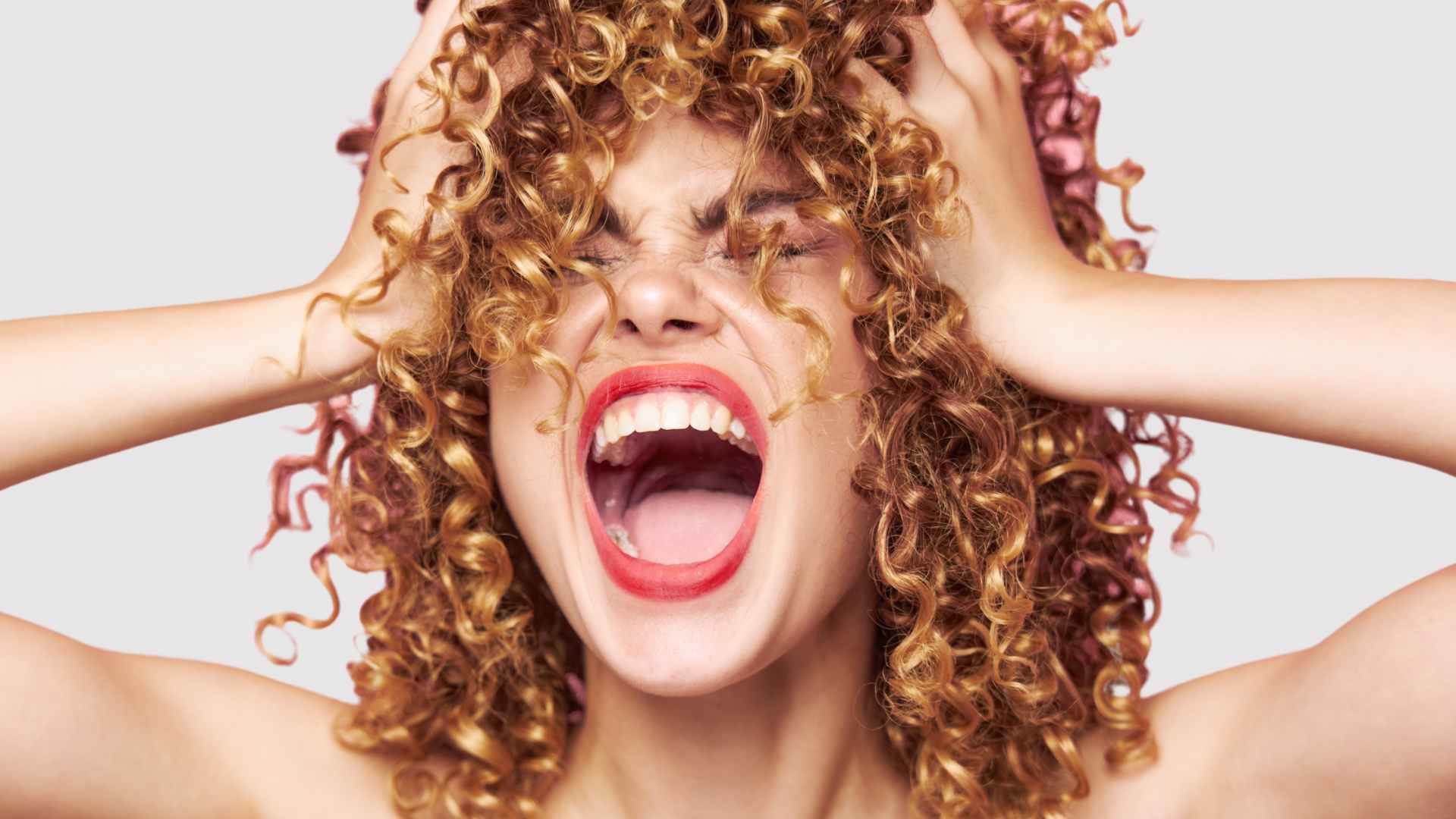 Why is My Hair Stretchy? Reasons and Solutions