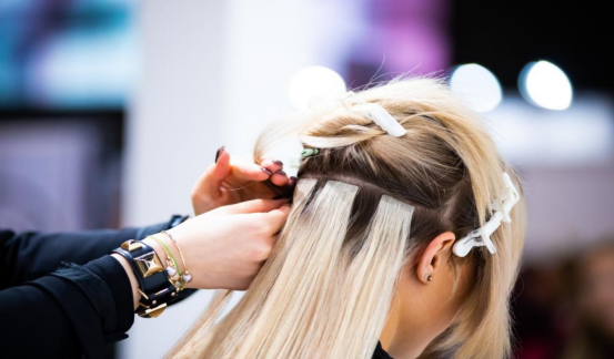 Tape-In vs Clip-In Extensions - Which is the better choice for you?